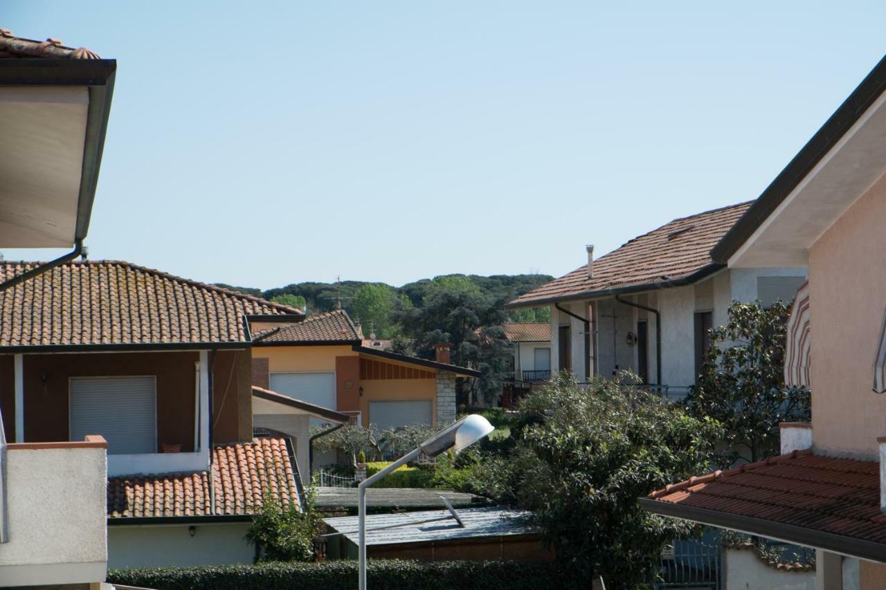 La Casetta Del Viaggiatore - "Traveller'S Home" Torre del Lago Puccini Exterior photo